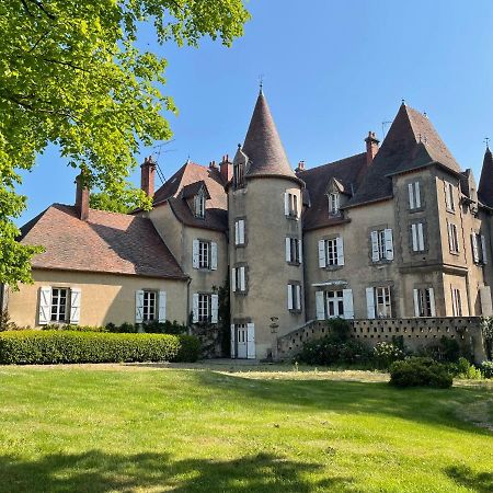 Chateau De Bruges Lapeyrouse Bagian luar foto